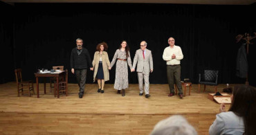 Osmangazi’de Dünya Tiyatro Günü: Orhan Kemal’in Yaşamı Sahneye Taşındı