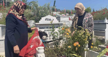 Osmaniye Deprem Şehitliğinde Kurban Bayramı Duygusal Anlarla Geçti