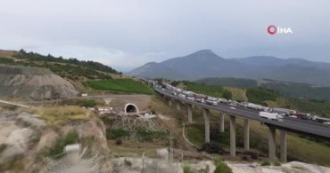 Osmaniye'de 6 ağır tonajlı aracın karıştığı kazada 2 kişi yaralandı