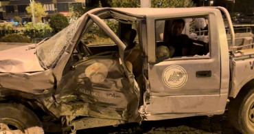 Osmaniye'de Cip-Kamyonet Çarpışması: 4 Yaralı