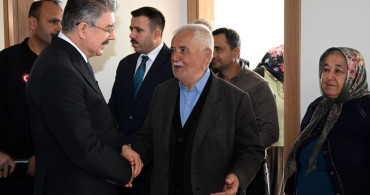 Osmaniye'de Depremzedelere Yeni Evler Teslim Edildi