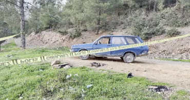 Osmaniye'de Park Halindeki Araçta Erkek Cesedi Bulundu