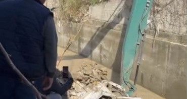 Osmaniye'de Sel Sonrası Minibüs Bulundu