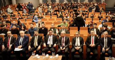 Osmanlı'nın Kuruluşu ve Bursa'nın Fethi Sempozyumu Devam Ediyor