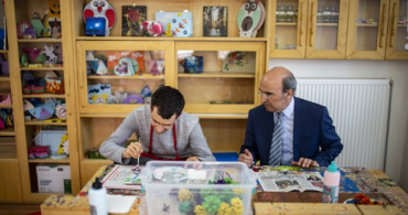 'Otizmli Çocuklara Yoğun Eğitim Gerekiyor'