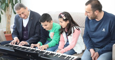 Otizmli Genç Piyanist Muhammed Yusuf'un Hikayesi