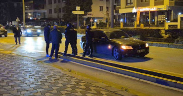 Otomobilin Çarptığı Bisikletli Kadın Hastaneye Kaldırıldı