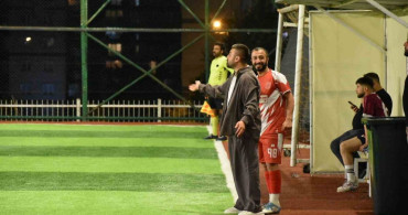 Ovalıbağ FK, Major 1. Lig'de şampiyonluk yolunda ilerliyor