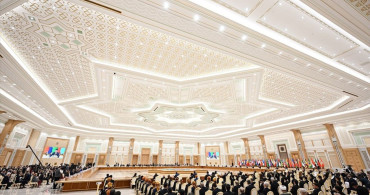 Özbekistan Cumhurbaşkanı Mirziyoyev'den Türkmenistan'a Destek