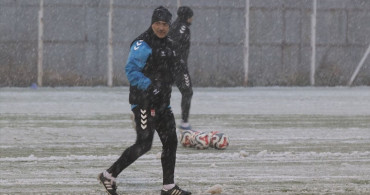 Özbelsan Sivasspor Hedefini Play-off Olarak Belirledi