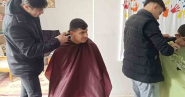 Özel Eğitim Öğrencilerine Kuaförlük Hizmeti