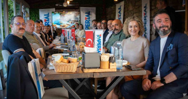 Özel İmperial Hastanesi, Akçaabat'ta STK ve Banka Temsilcileri ile Buluştu
