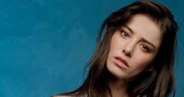 Özge Gürel'in Yeni Tarzı Takipçilerinden Tam Not Aldı