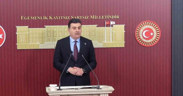 Özgür Özel ekibi meclis’te grup toplantısı ısrarını sürdürüyor
