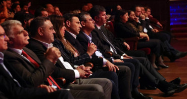 Özgür Özel HEDEP’li Buldan ile operaya katıldı: Türkiye’ye işgalci demişti