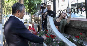 Özgür Özel Manisa'da Bayram Ziyaretleri Gerçekleştirdi