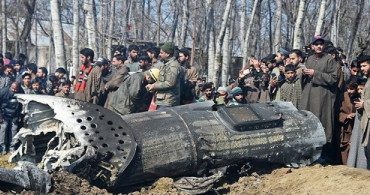 Pakistan, Hindistan ile Gerilime Yol Açan Saldırının Şüphelilerini Gözaltına Aldı 