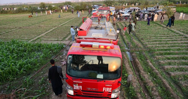 Pakistan'da Havai Fişek Fabrikasında Patlama