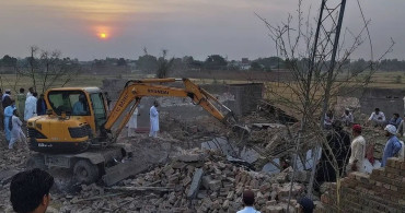 Pakistan'da Karakola Bombalı Saldırı: Can Kaybı Yükseliyor
