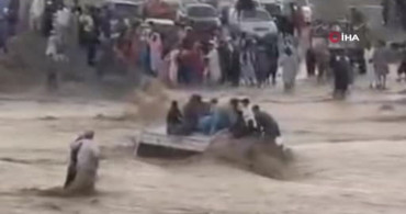 Pakistan'daki Sel Felaketi: 40 Ölü ve Çok Sayıda Mahsur Kişi