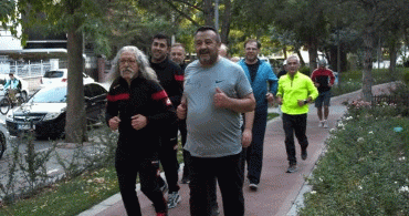 Parkta Spor Yapan 15 Arkadaş, Karakolluk Oldu