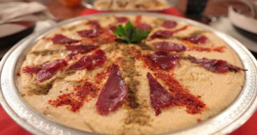 Pastırmalı Humus Nasıl Yapılır?