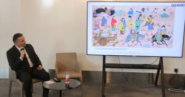 Pekin'de İpek Yolu Buluşması: Çin Porselenlerinin Önemi Tartışıldı