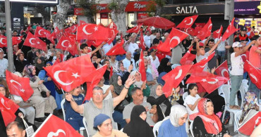 Pendik'te 15 Temmuz'un 10. yıl dönümünde şehitler ve gaziler için yürüyüş düzenlendi