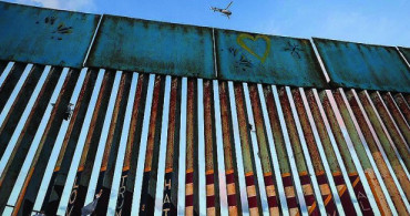 Pentagon Afganistan Destek Fonunu Bir Kısmını Meksika Duvarı İçin Kullanacak