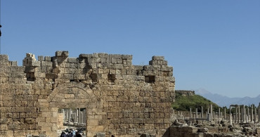Perge Antik Kenti'nde Sağlıklı Yaşam Farkındalığı