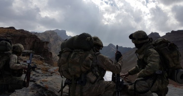 PKK/YPG'li 2 Terörist Kilis ve Şanlıurfa'da Teslim Oldu!