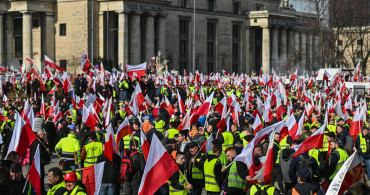 Polonyalı çiftçiler, Ukrayna ürünlerinin ithalatını protesto ediyor!