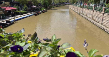 Porsuk Çayı Yağış Sonrası Kahverengiye Büründü