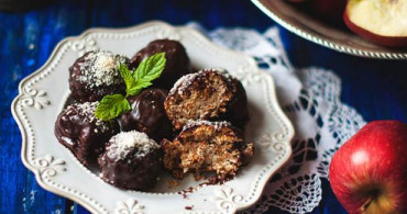 Pratik Elmalı Profiterol Tarifi