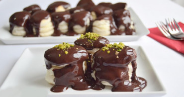 Profiterol Çikolata Sos Tarifi