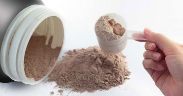 Protein Tozu Faydalı Mıdır? Fazla Proteinin Zararları Nelerdir?