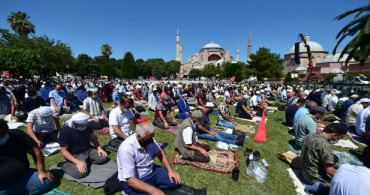 Protokölün Ardından Vatandaşlar Ayasofya’ya Akın Etti