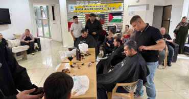 Pursaklar'da Özel Bireyler İçin Bayram Tıraşı Etkinliği