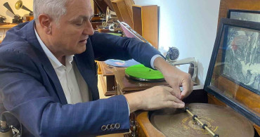 Raif Kara'nın gramofon koleksiyonu müze olmayı bekliyor