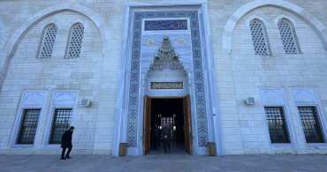 Ramazan Ayının İlk Cuma Namazları Düzce, Zonguldak, Karabük ve Bartın'da İcra Edildi