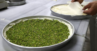 Ramazan Bayramı Öncesi Antep Baklavasında Üretim Hız Kazandı