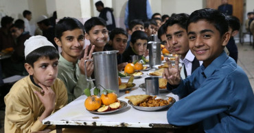 Ramazan'da Yetimlere İftar Desteği