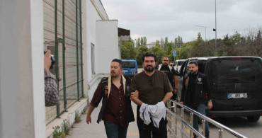 Rasim Ozan Kütahyalı, Adana'da Gözaltına Alındı