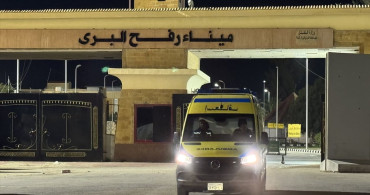 Refah Sınır Kapısı'ndan Mısır'a Tahliyeler Devam Ediyor