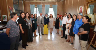 Renklerin suyla dansı sergisi sanatseverlerle buluştu