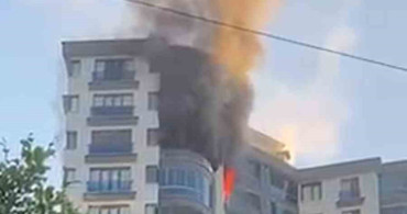 Rize'de 7. Katta Yangın: Ev Kullanılamaz Hale Geldi
