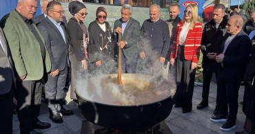 Rize'de Karalahana Çorba İçme Günü Etkinliği Düzenlendi