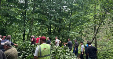 Rize'de uçuruma yuvarlanan kamyonetteki karı koca yaşamını yitirti