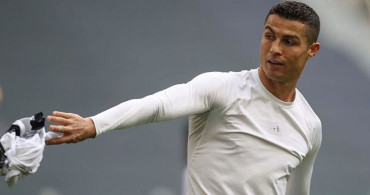 Ronaldo'nun Maç Sonu Hareketi Tartışma Yarattı