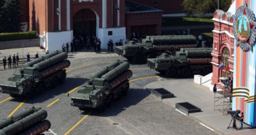 Rusya, S-400'lerin Teslimatının Başladığını Doğruladı